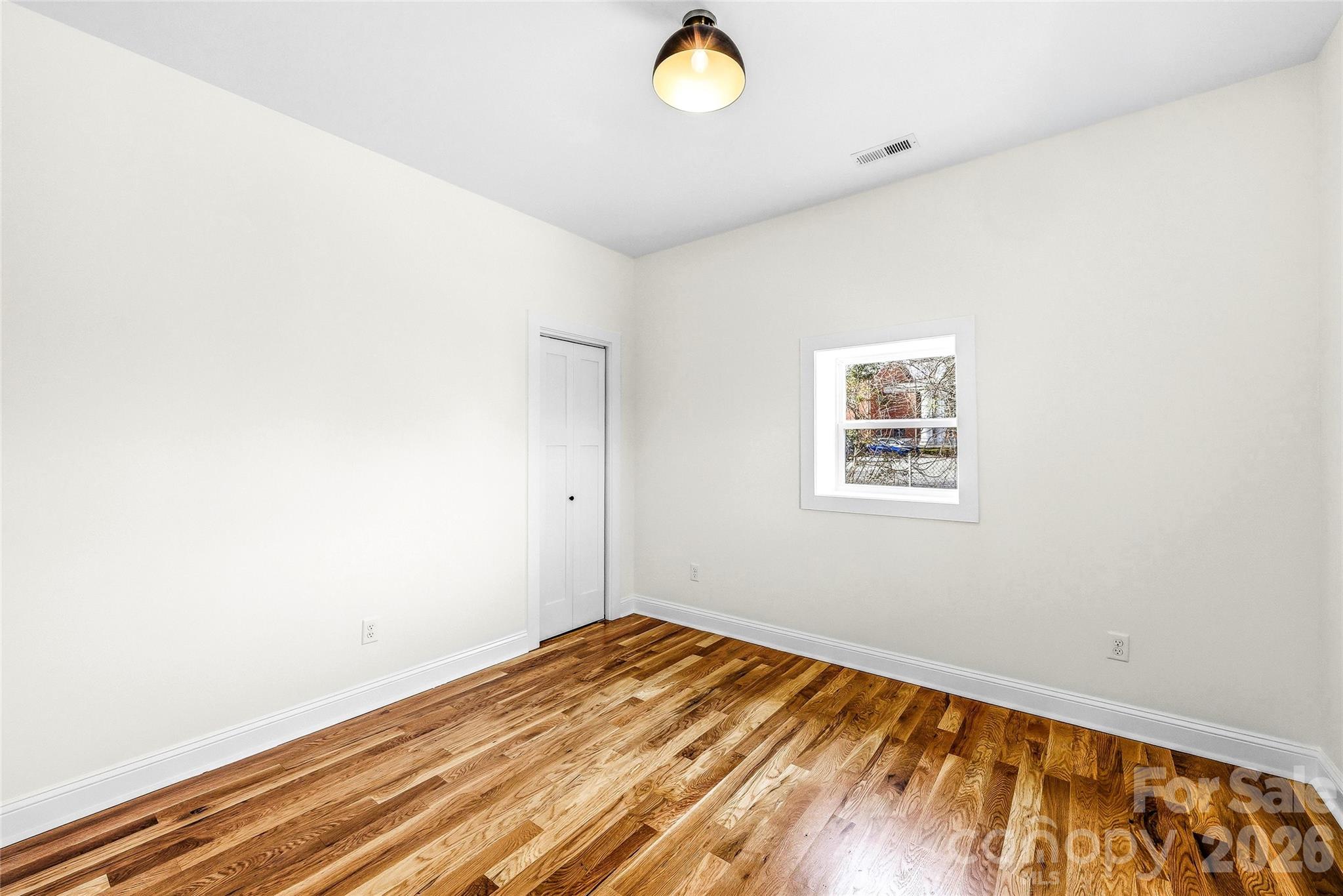 807 N Whitted Street Hendersonville NC 28791