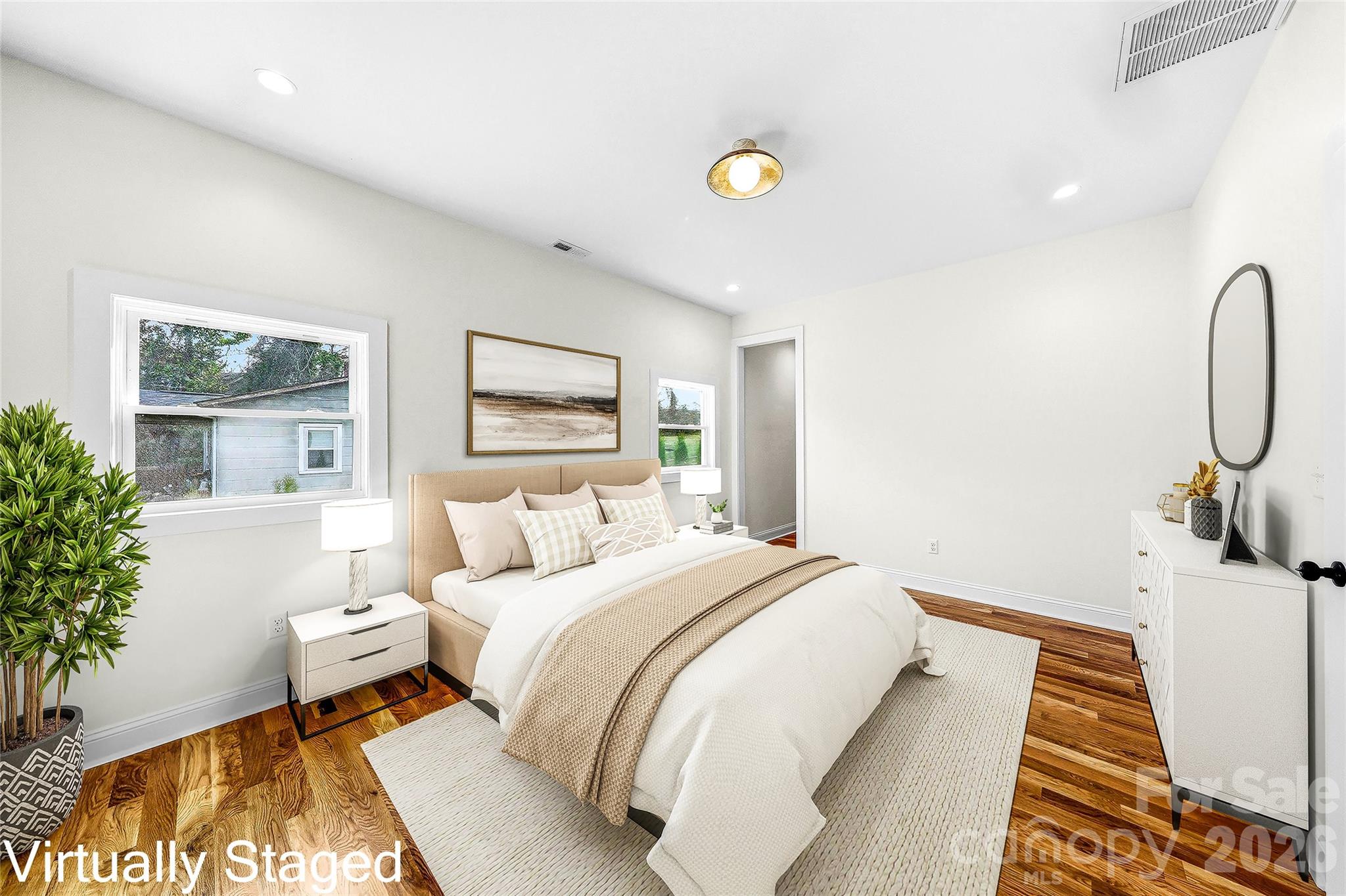 807 N Whitted Street Hendersonville NC 28791