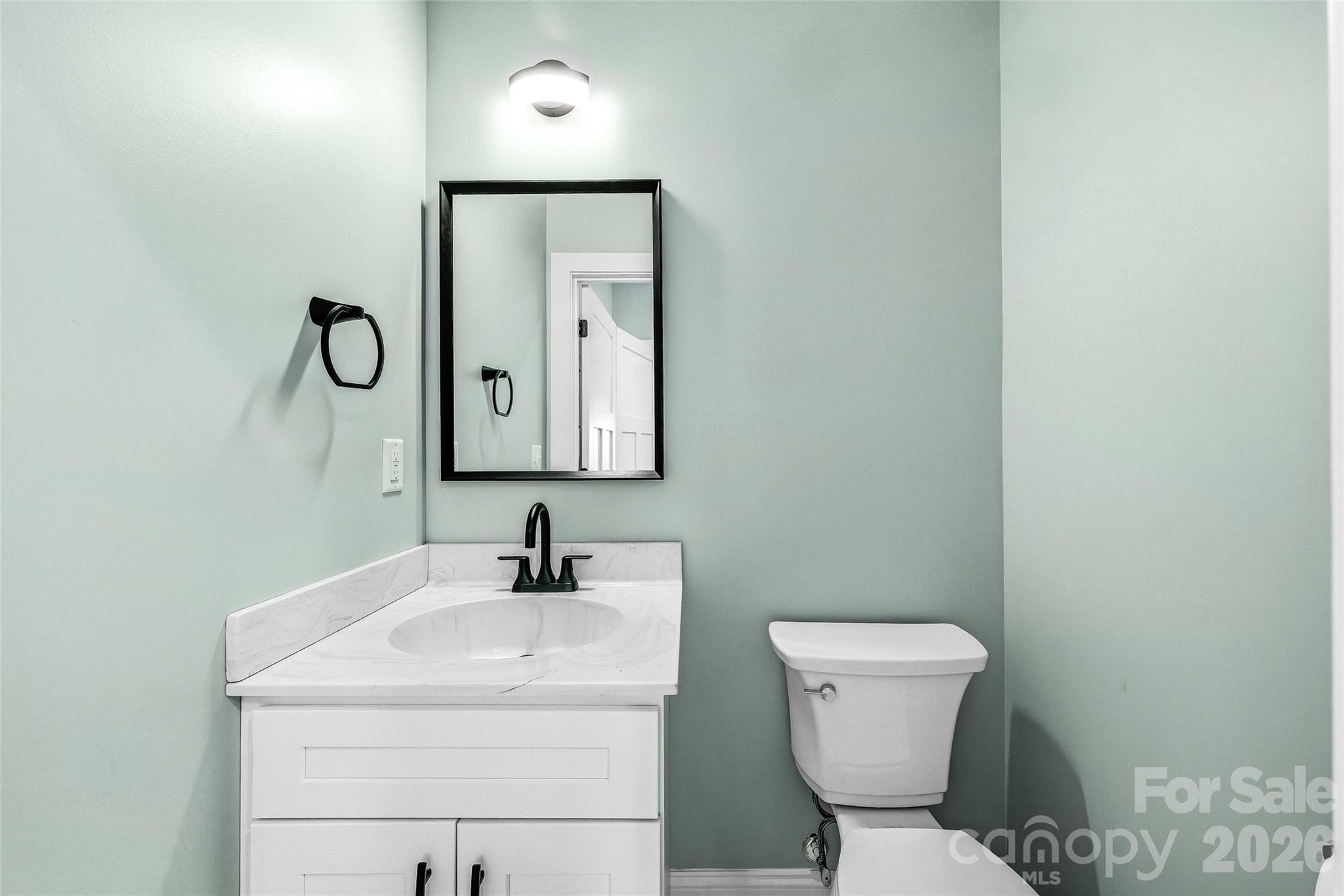 807 N Whitted Street Hendersonville NC 28791