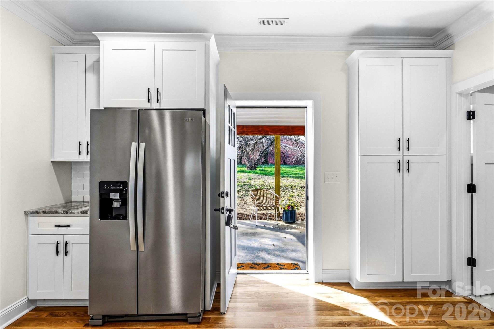 807 N Whitted Street Hendersonville NC 28791