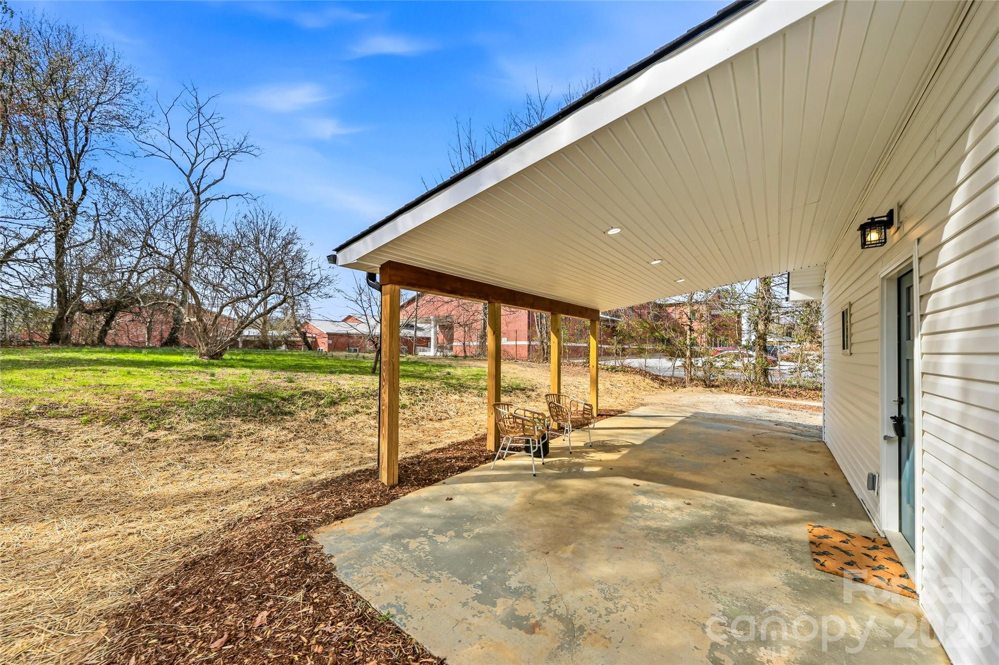807 N Whitted Street Hendersonville NC 28791