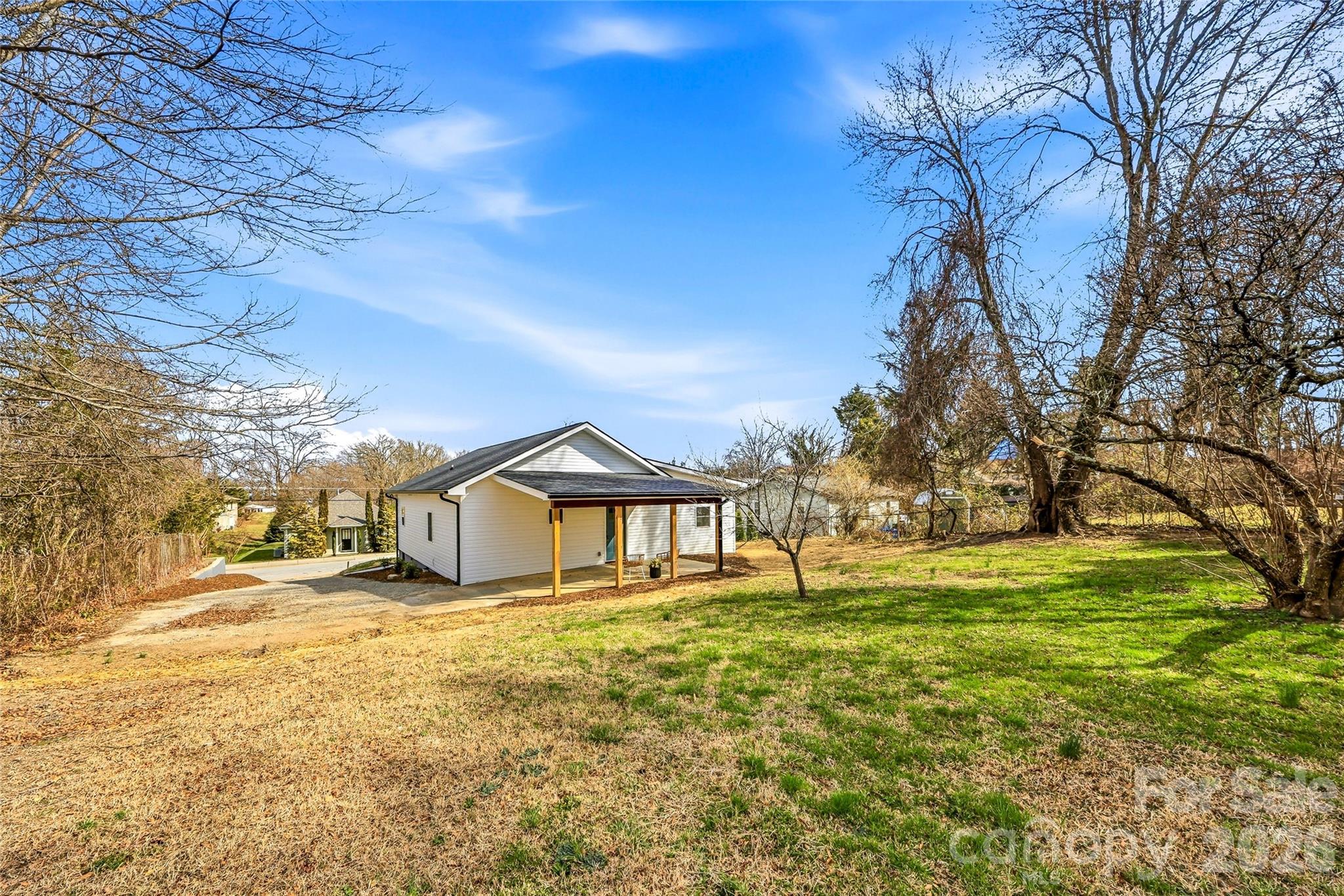 807 N Whitted Street Hendersonville NC 28791