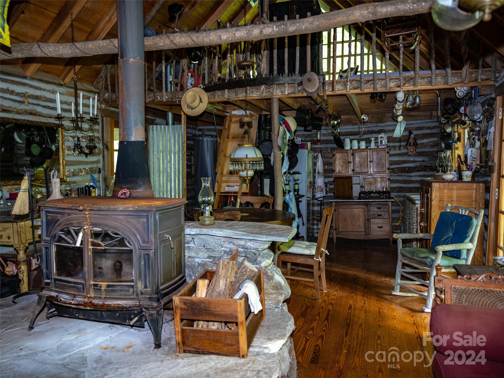 1001 Mountain Glen Road Canton NC 28716