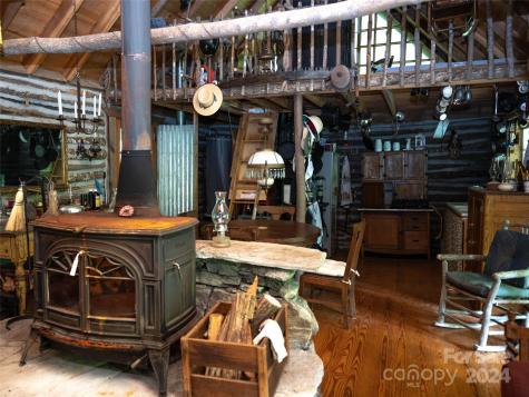 1001 Mountain Glen Road Canton NC 28716