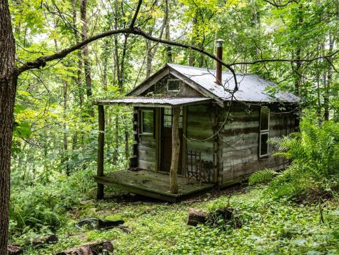 1001 Mountain Glen Road Canton NC 28716