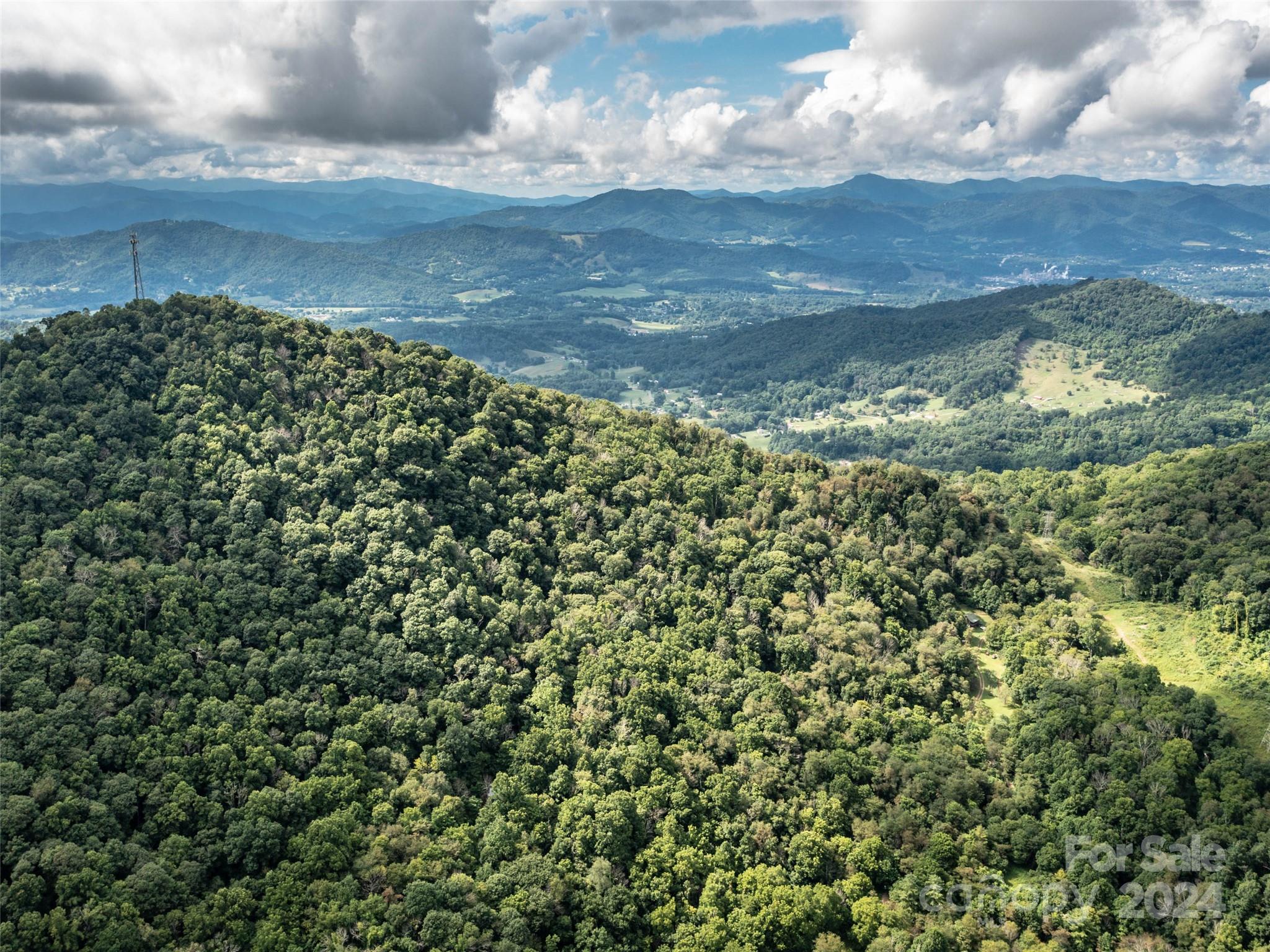 1001 Mountain Glen Road Canton NC 28716