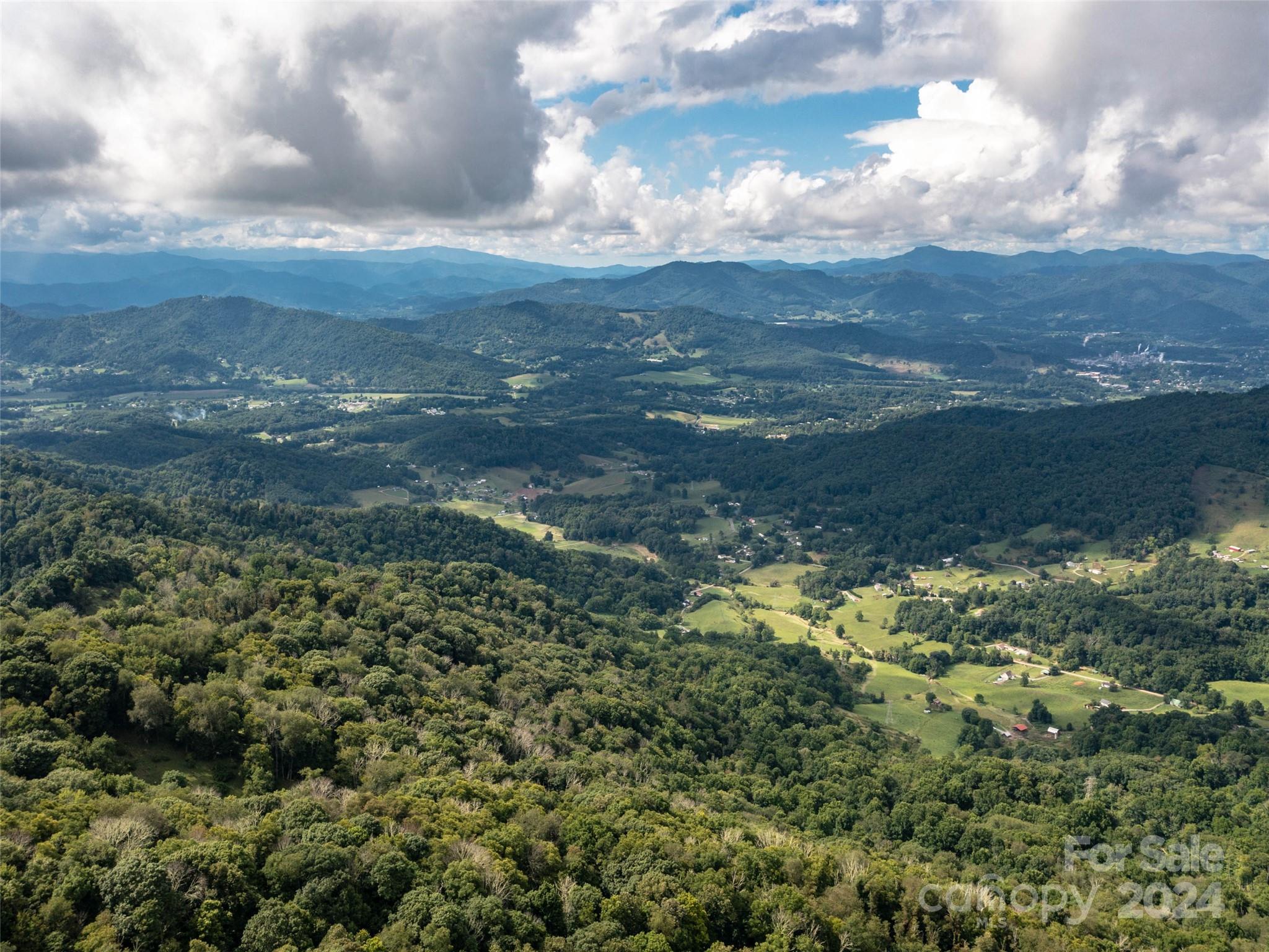 1001 Mountain Glen Road Canton NC 28716