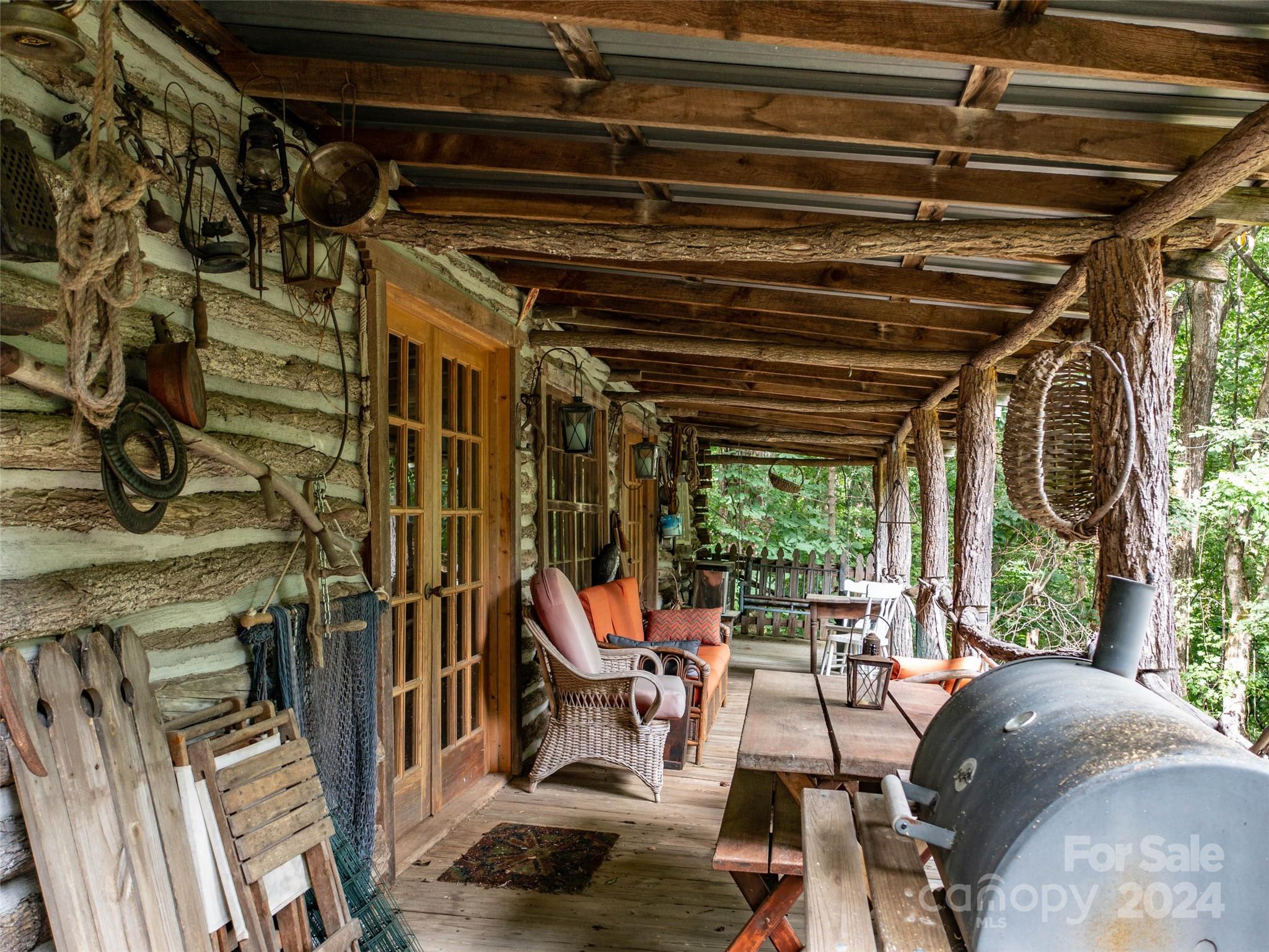 1001 Mountain Glen Road Canton NC 28716