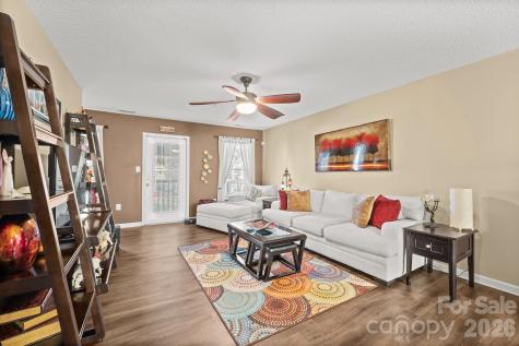 106 Locomotive Drive Mooresville NC 28115