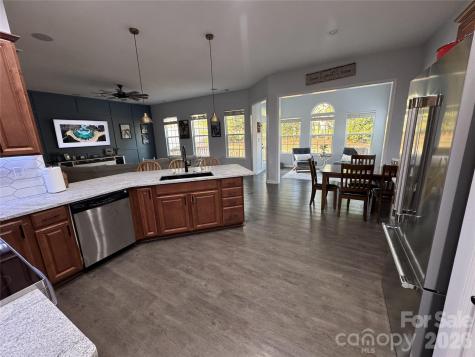 4851 Summerside Drive Lake Wylie SC 29710