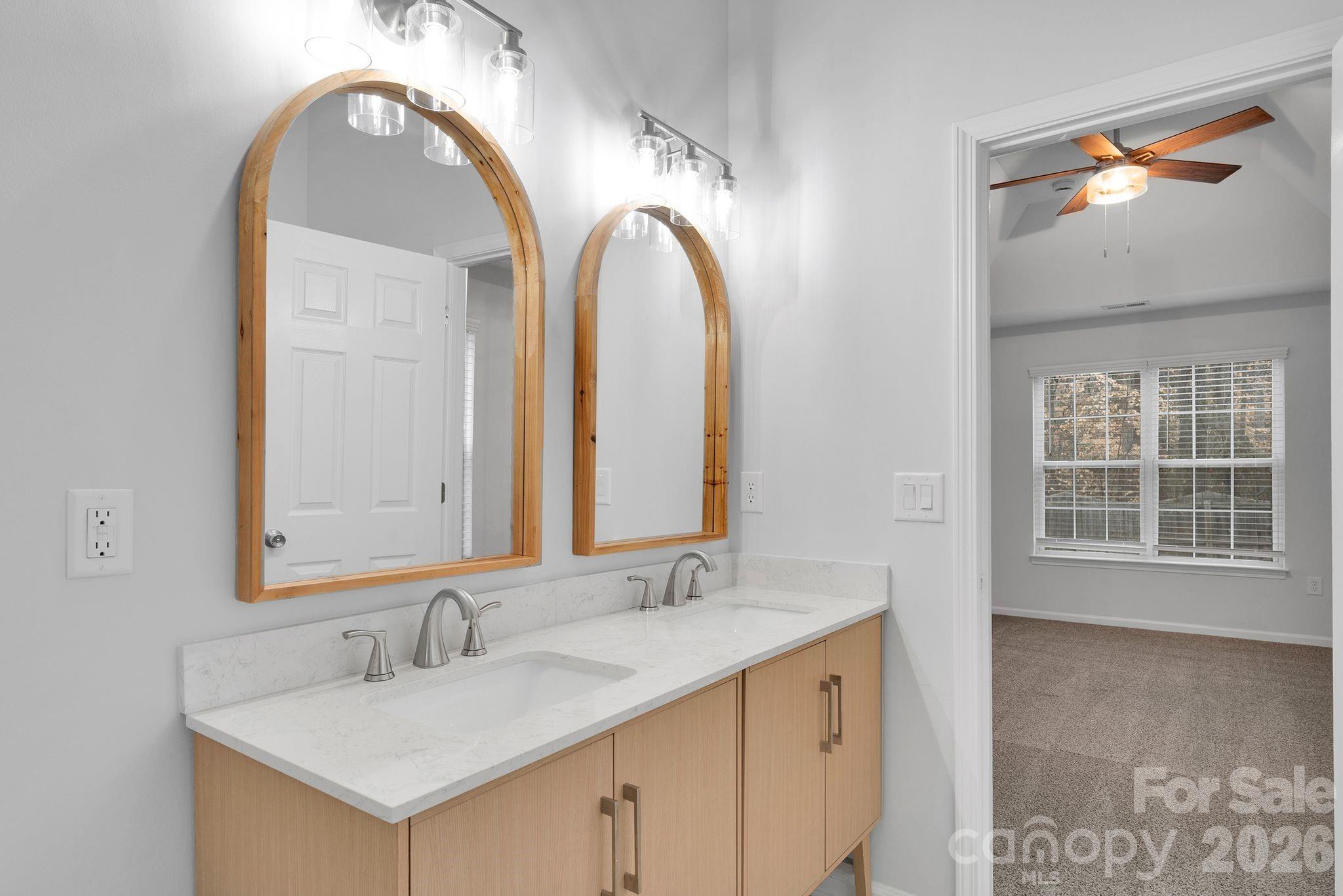 311 Margaret Kelly Court Charlotte NC 28216