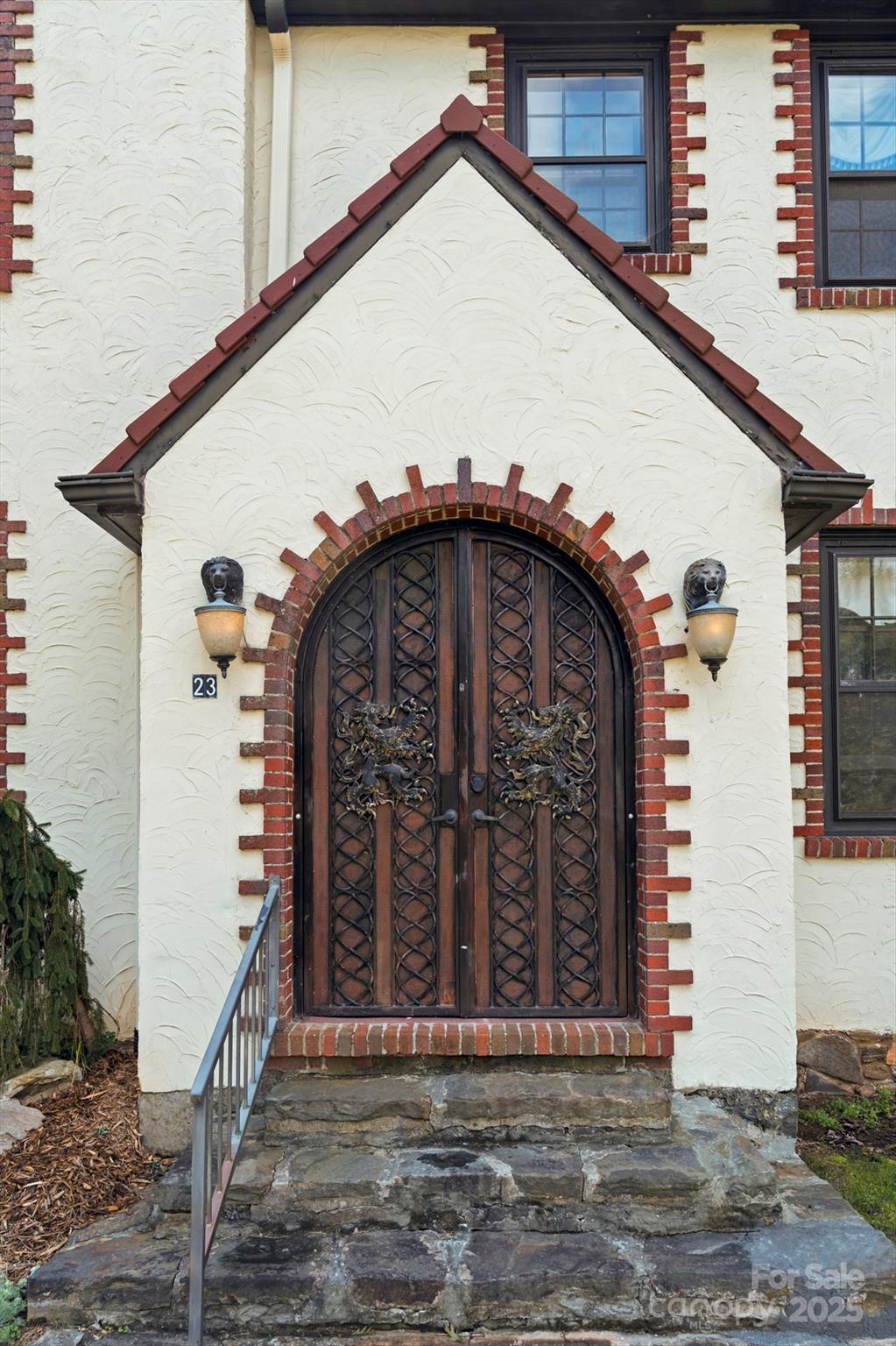 23 Greenleaf Circle Asheville NC 28804