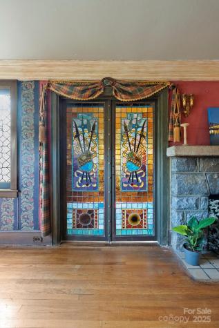 23 Greenleaf Circle Asheville NC 28804