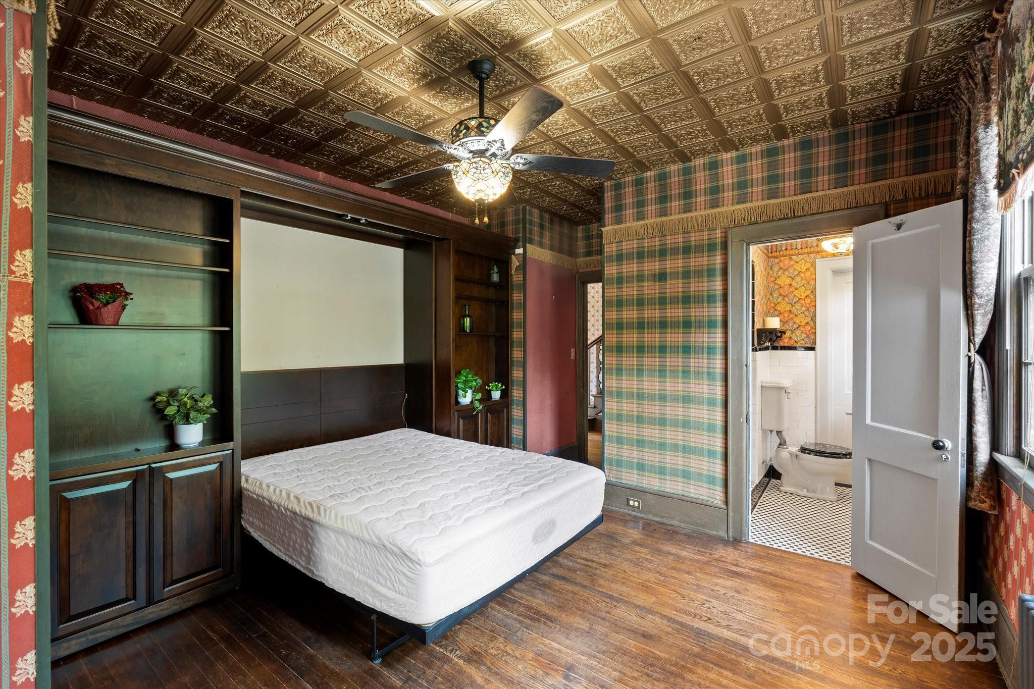 23 Greenleaf Circle Asheville NC 28804