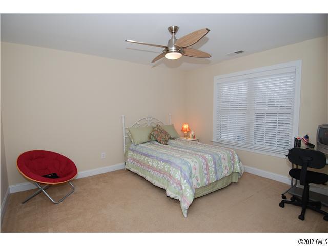9923 Legolas Lane Charlotte NC 28269