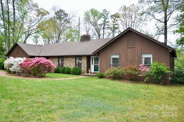 221 Lakenheath Lane Matthews NC 28105
