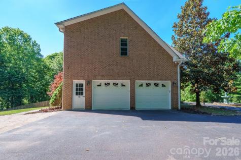 381 Lake Forest Drive Taylorsville NC 28681