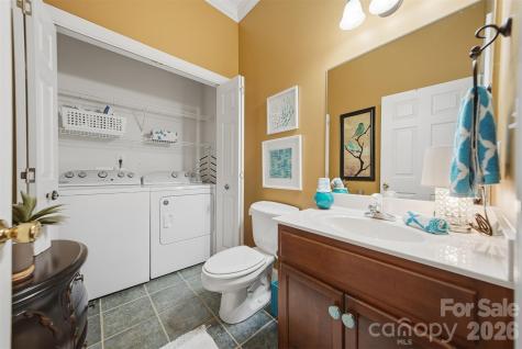 4410 1st Street Drive NW Hickory NC 28601