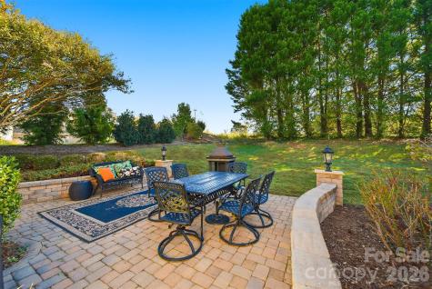 4410 1st Street Drive NW Hickory NC 28601