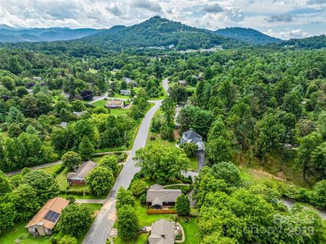 3 Acorn Road Asheville NC 28804