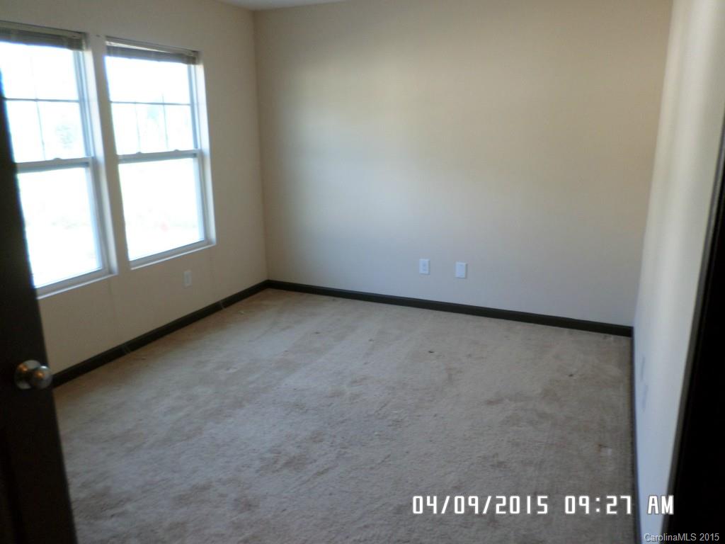 5636 Idlewild Road N Charlotte NC 28227