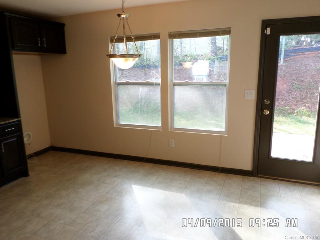 5636 Idlewild Road N Charlotte NC 28227