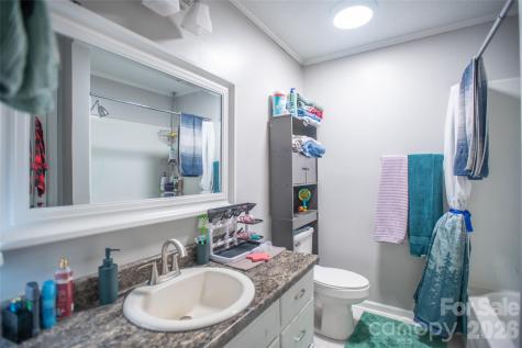 1202 Cannon Drive Lenoir NC 28645
