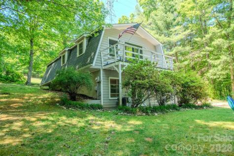 1202 Cannon Drive Lenoir NC 28645