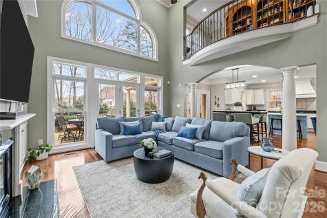 1009 Honors Court Waxhaw NC 28173