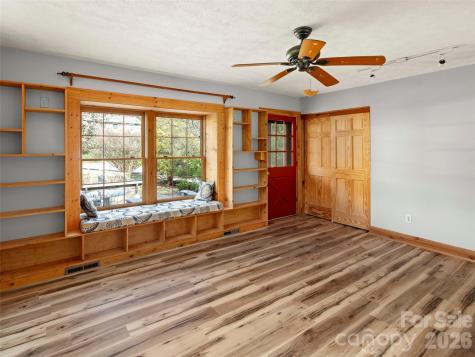 36 Auburndale Drive Asheville NC 28806