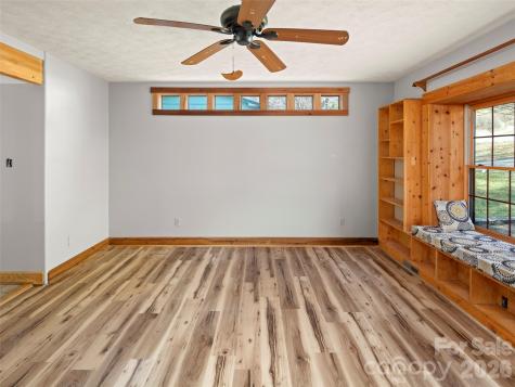 36 Auburndale Drive Asheville NC 28806