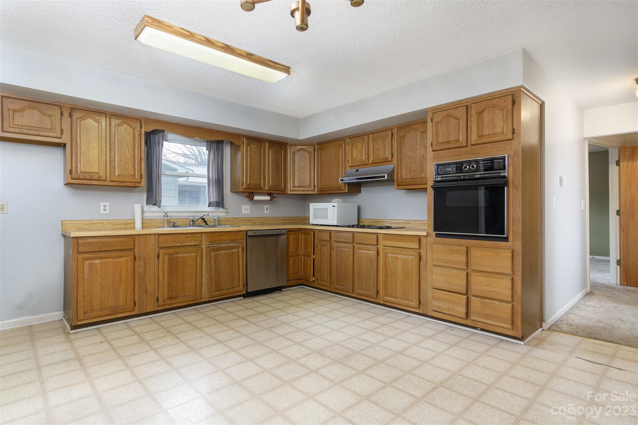 113 Dellwood Avenue Swannanoa NC 28778