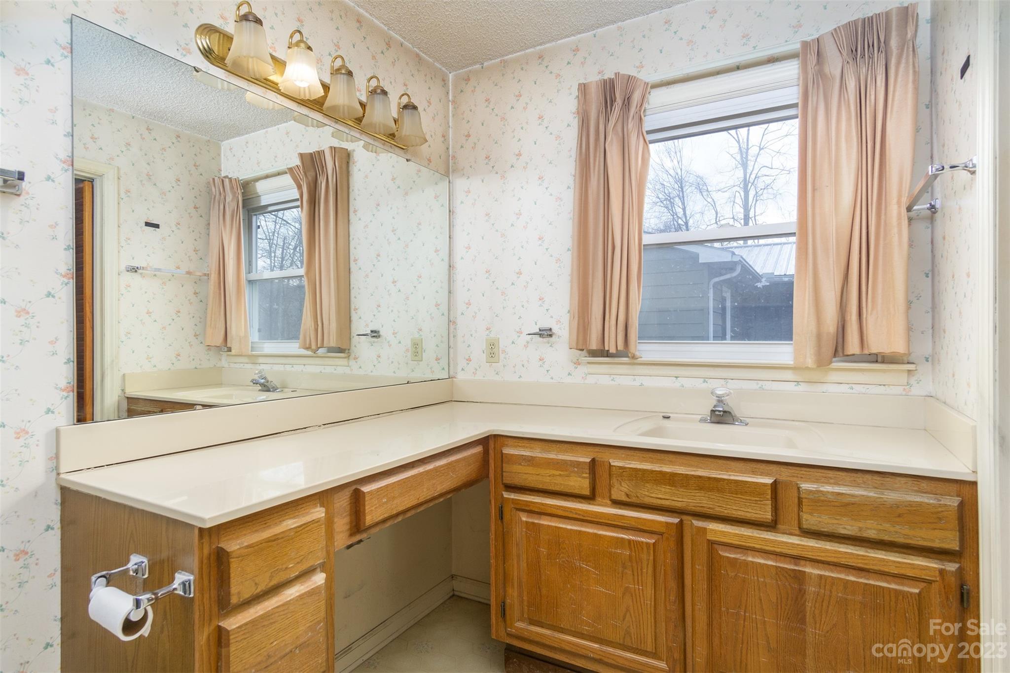113 Dellwood Avenue Swannanoa NC 28778