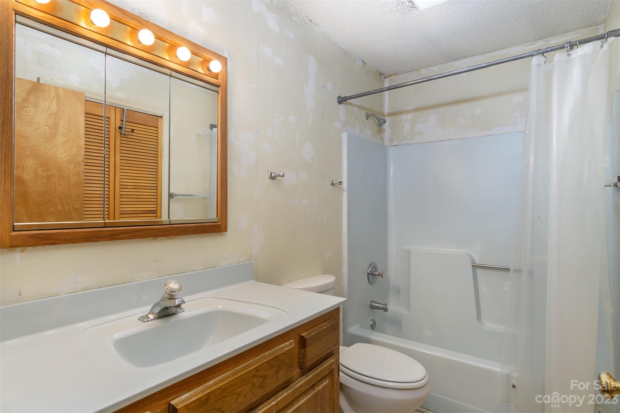 113 Dellwood Avenue Swannanoa NC 28778