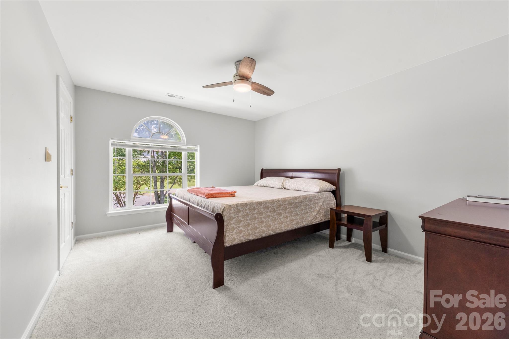 5302 Fairgrove Lane Harrisburg NC 28075