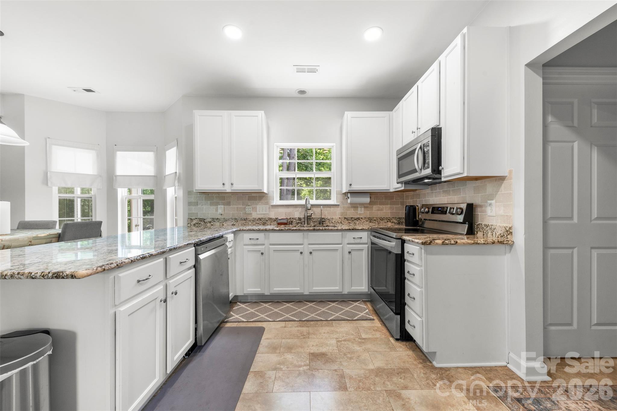 5302 Fairgrove Lane Harrisburg NC 28075
