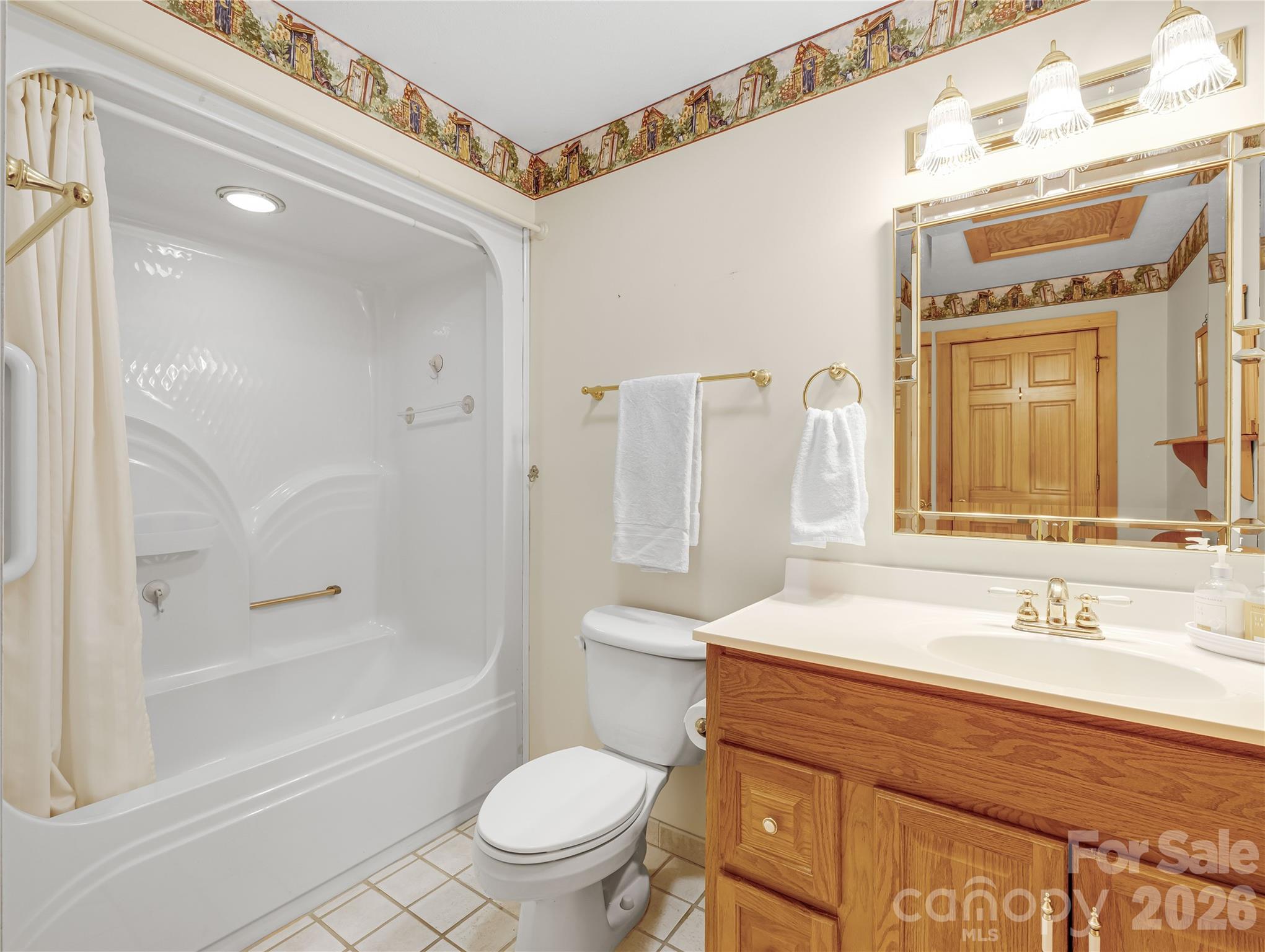 212 Glen Echo Circle Saluda NC 28773
