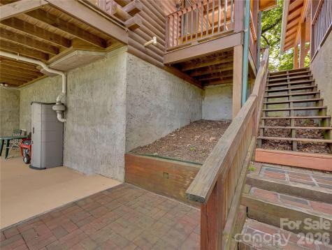 212 Glen Echo Circle Saluda NC 28773