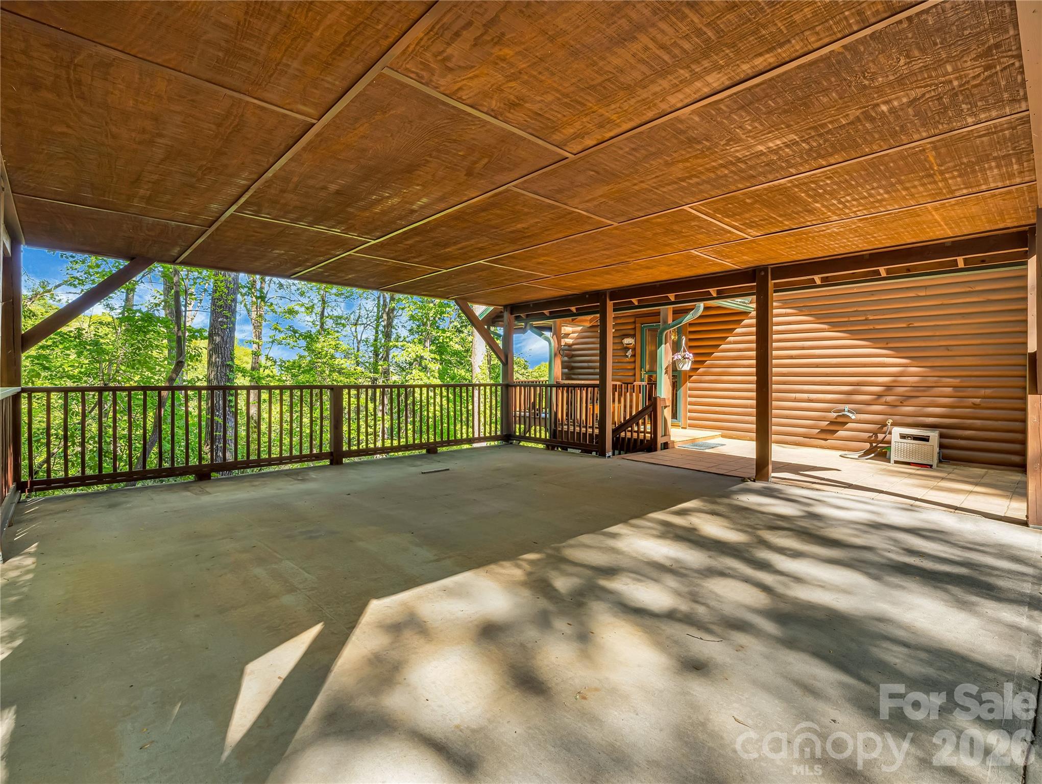 212 Glen Echo Circle Saluda NC 28773