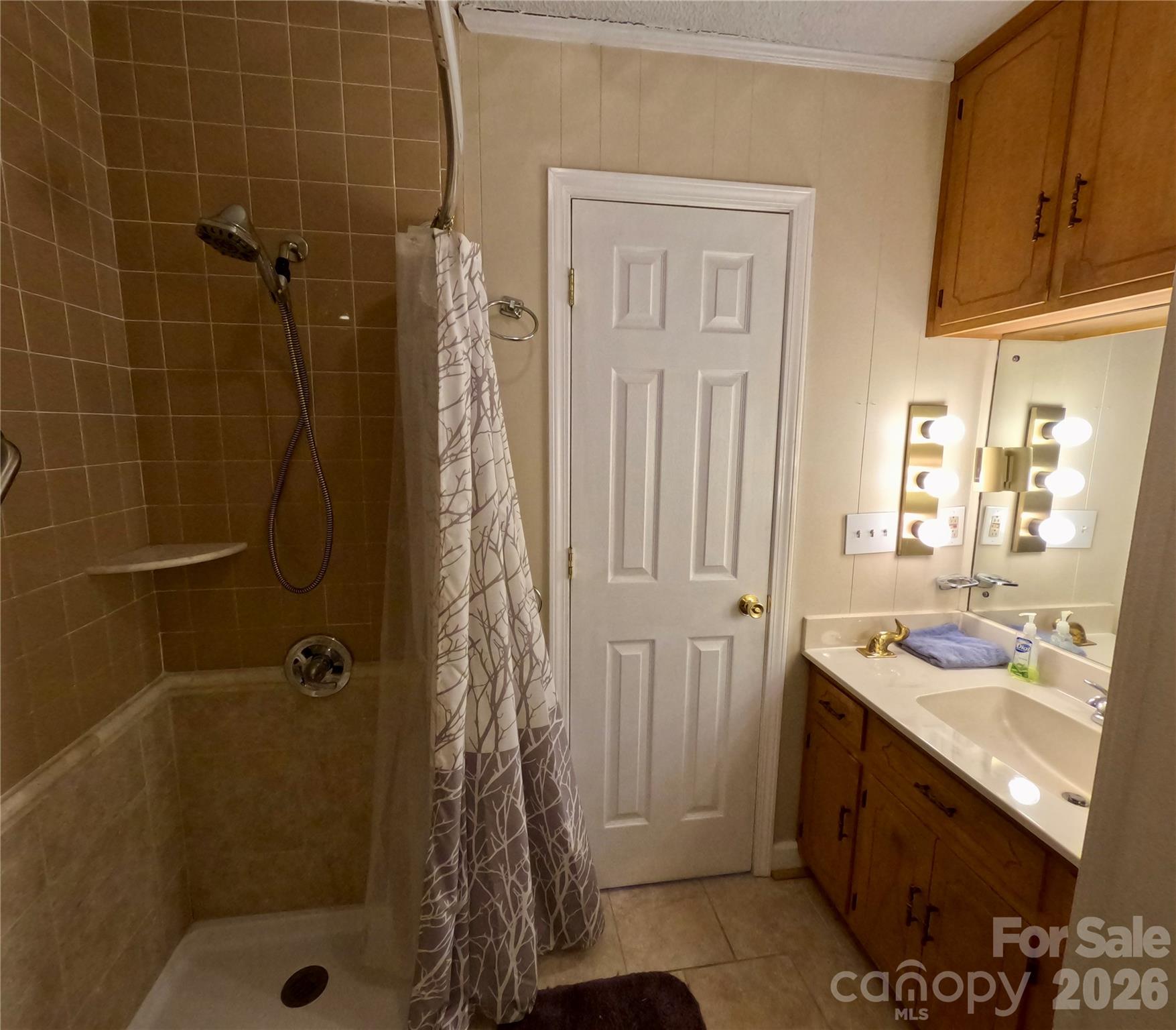 318 Mccall Drive Bessemer City NC 28016