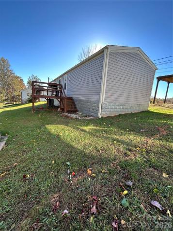 135 Phillips Road Spruce Pine NC 28777