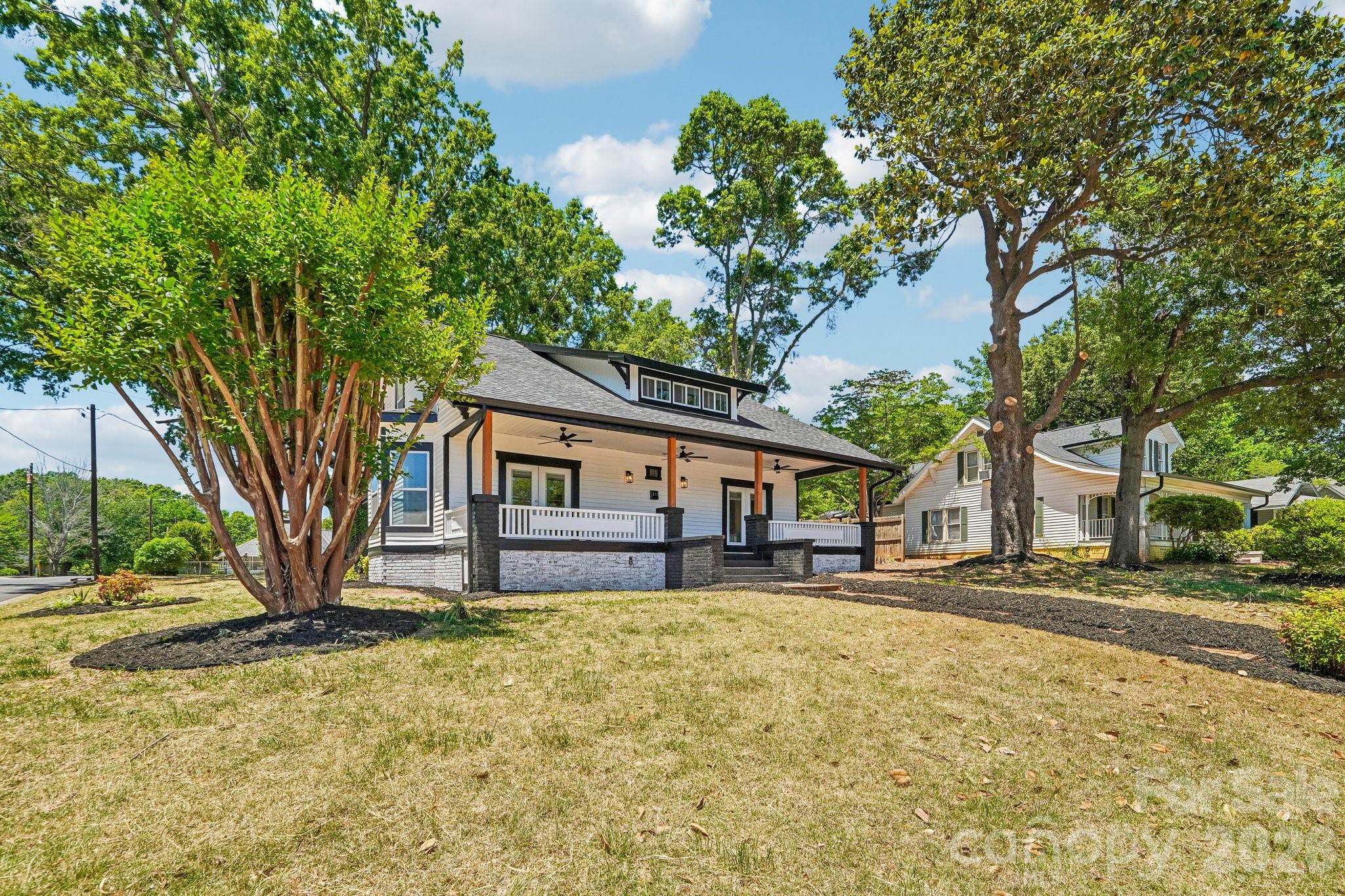 616 14th Street SW Hickory NC 28602