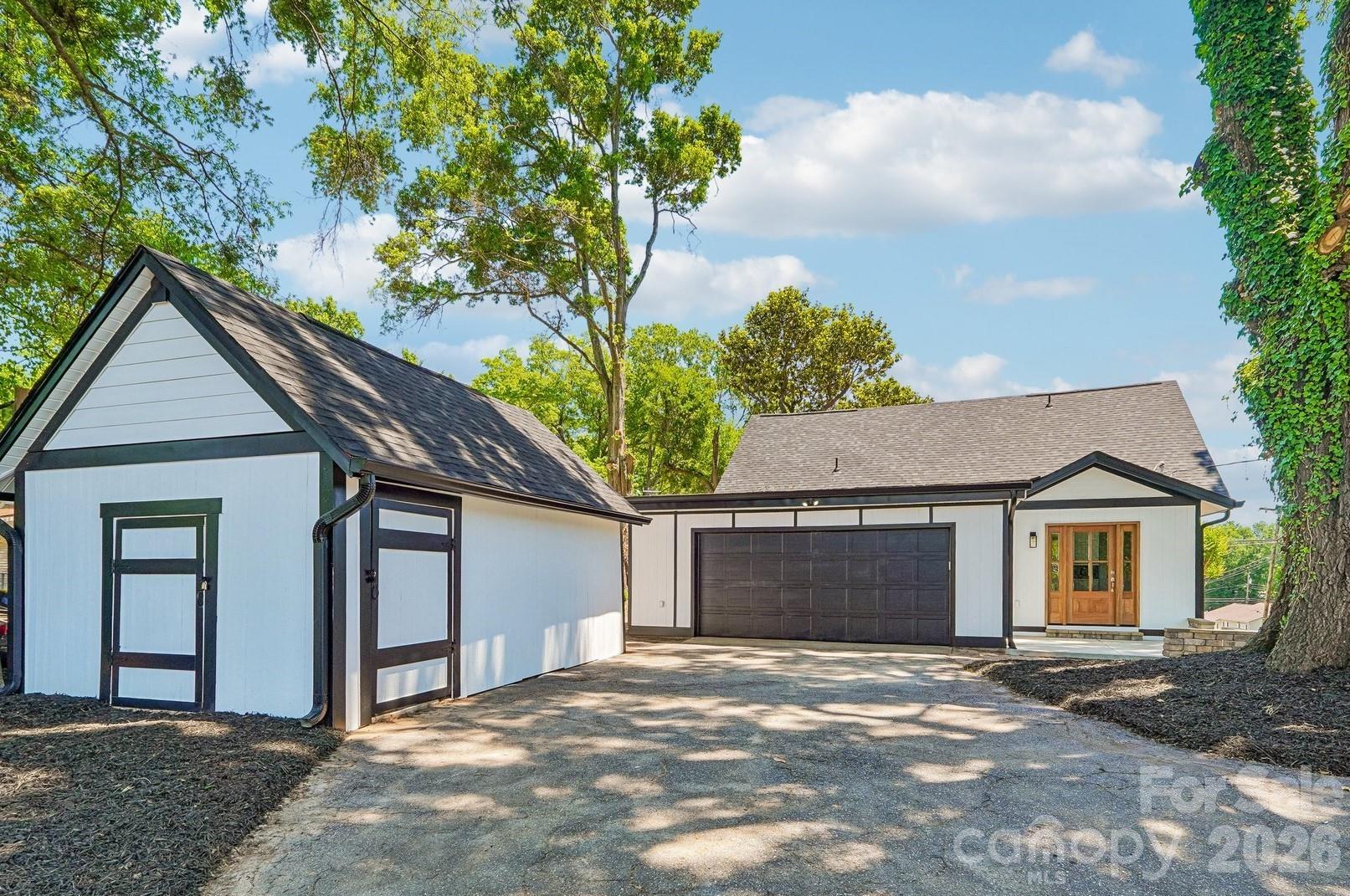 616 14th Street SW Hickory NC 28602