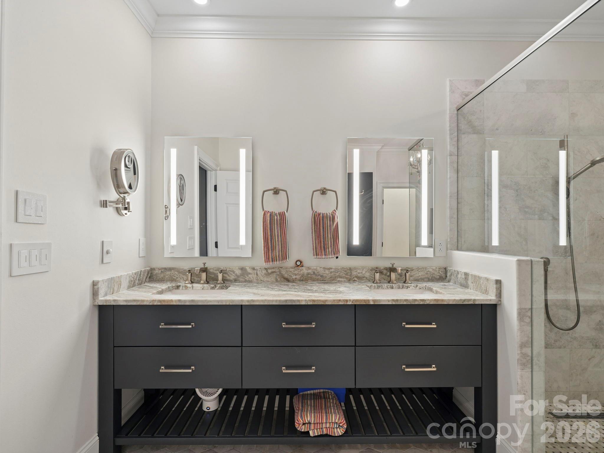 6826 Louisburg Square Lane Charlotte NC 28210
