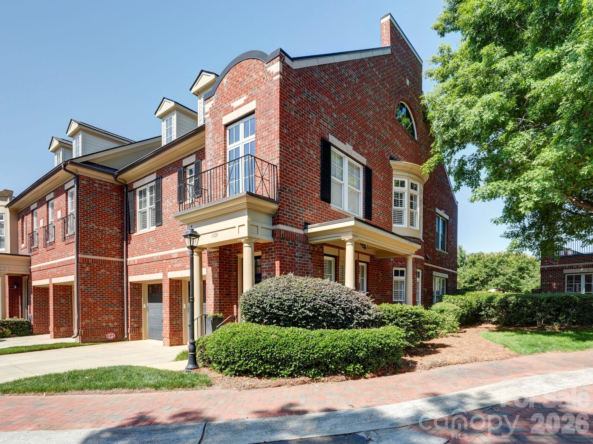 6826 Louisburg Square Lane Charlotte NC 28210