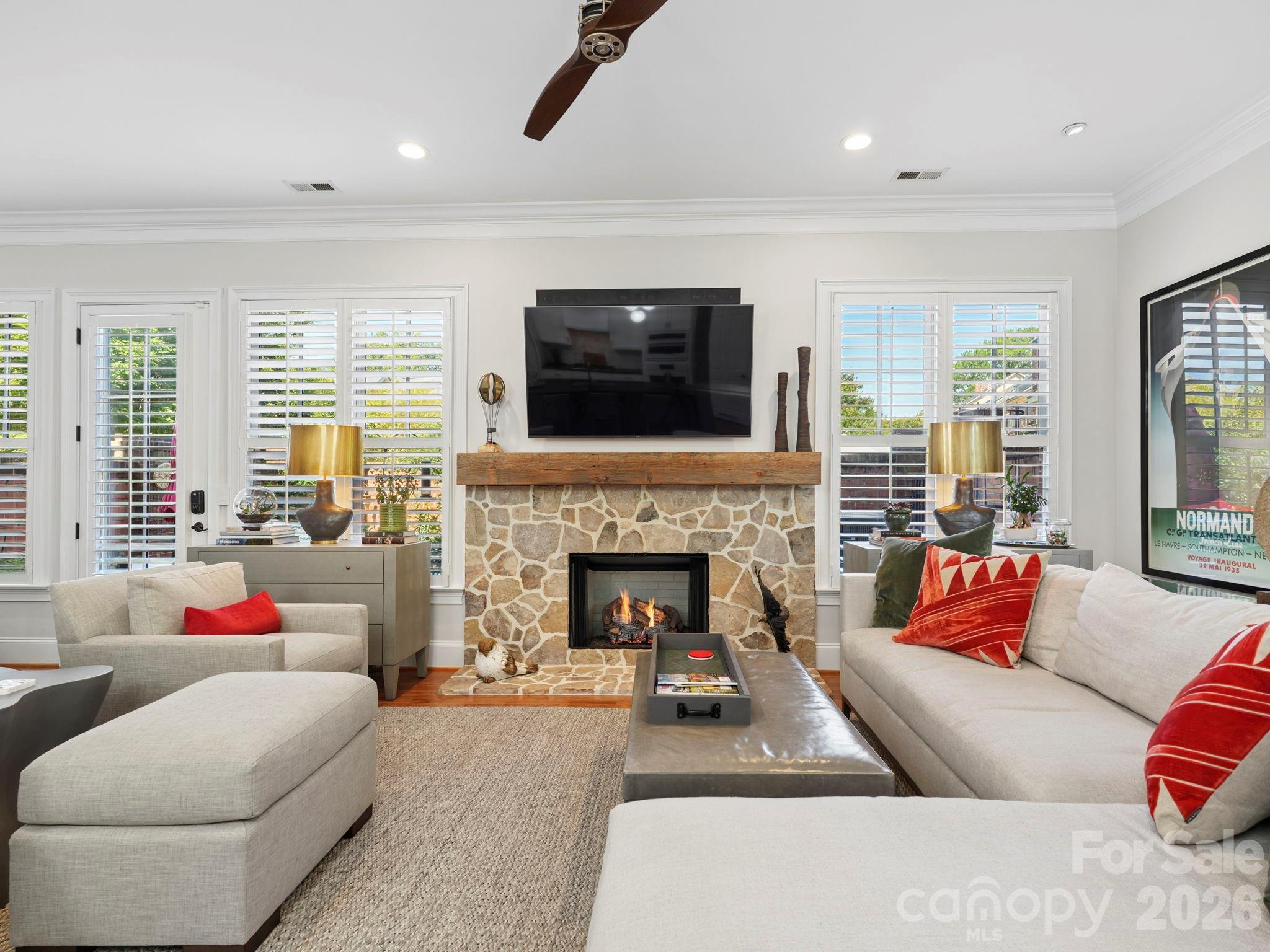6826 Louisburg Square Lane Charlotte NC 28210