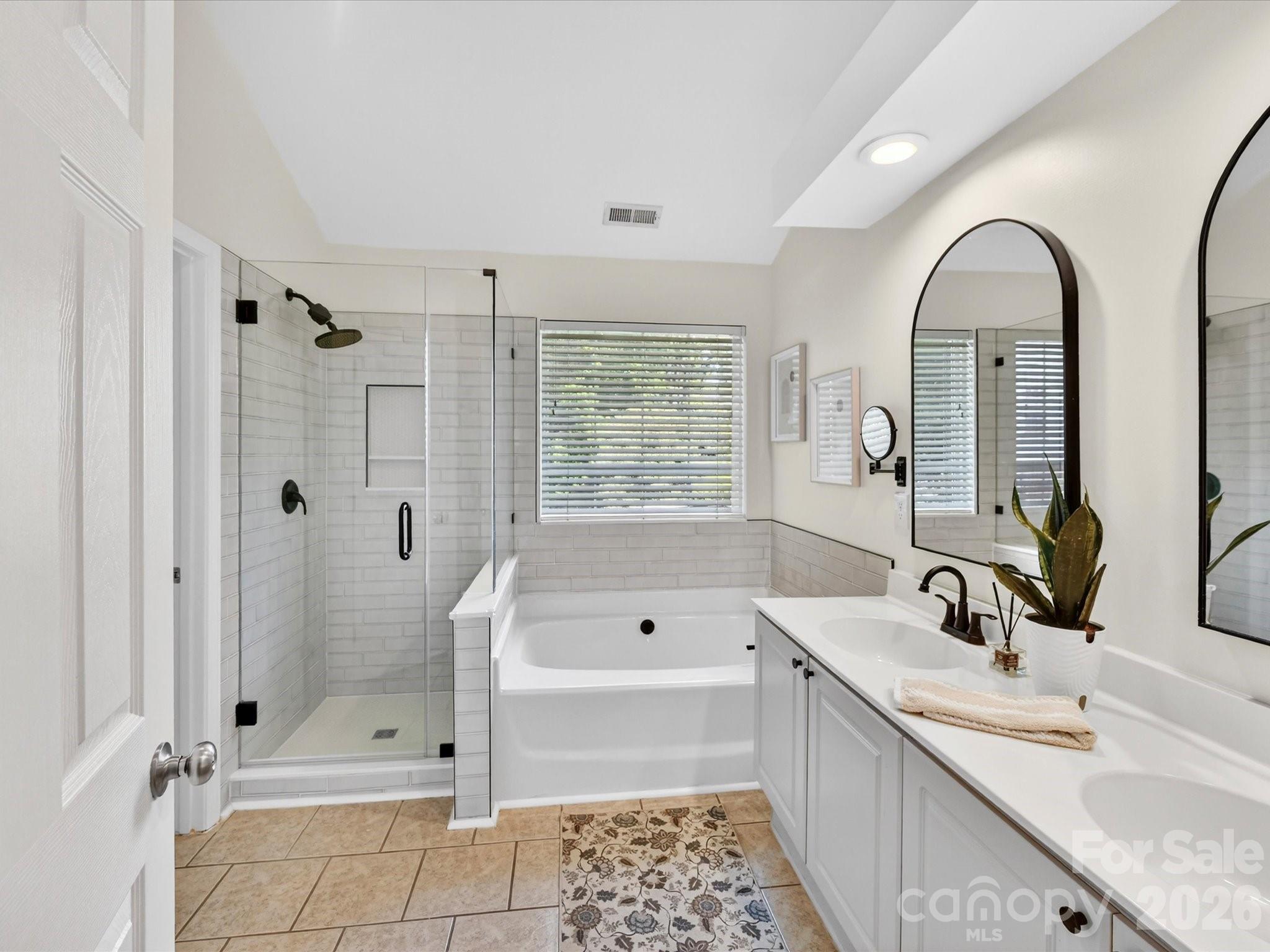 4131 Huntmeadow Drive Charlotte NC 28269