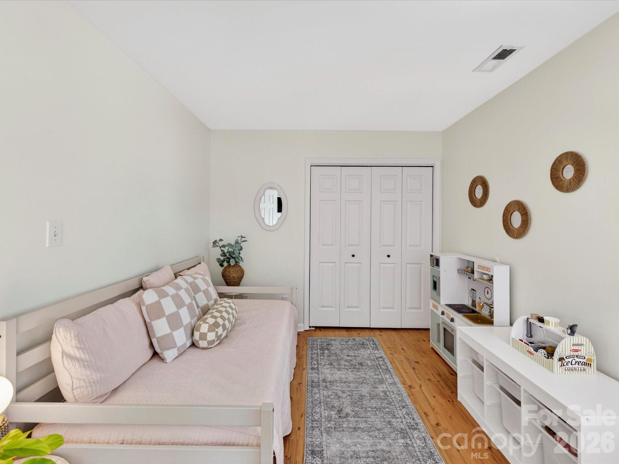 4131 Huntmeadow Drive Charlotte NC 28269