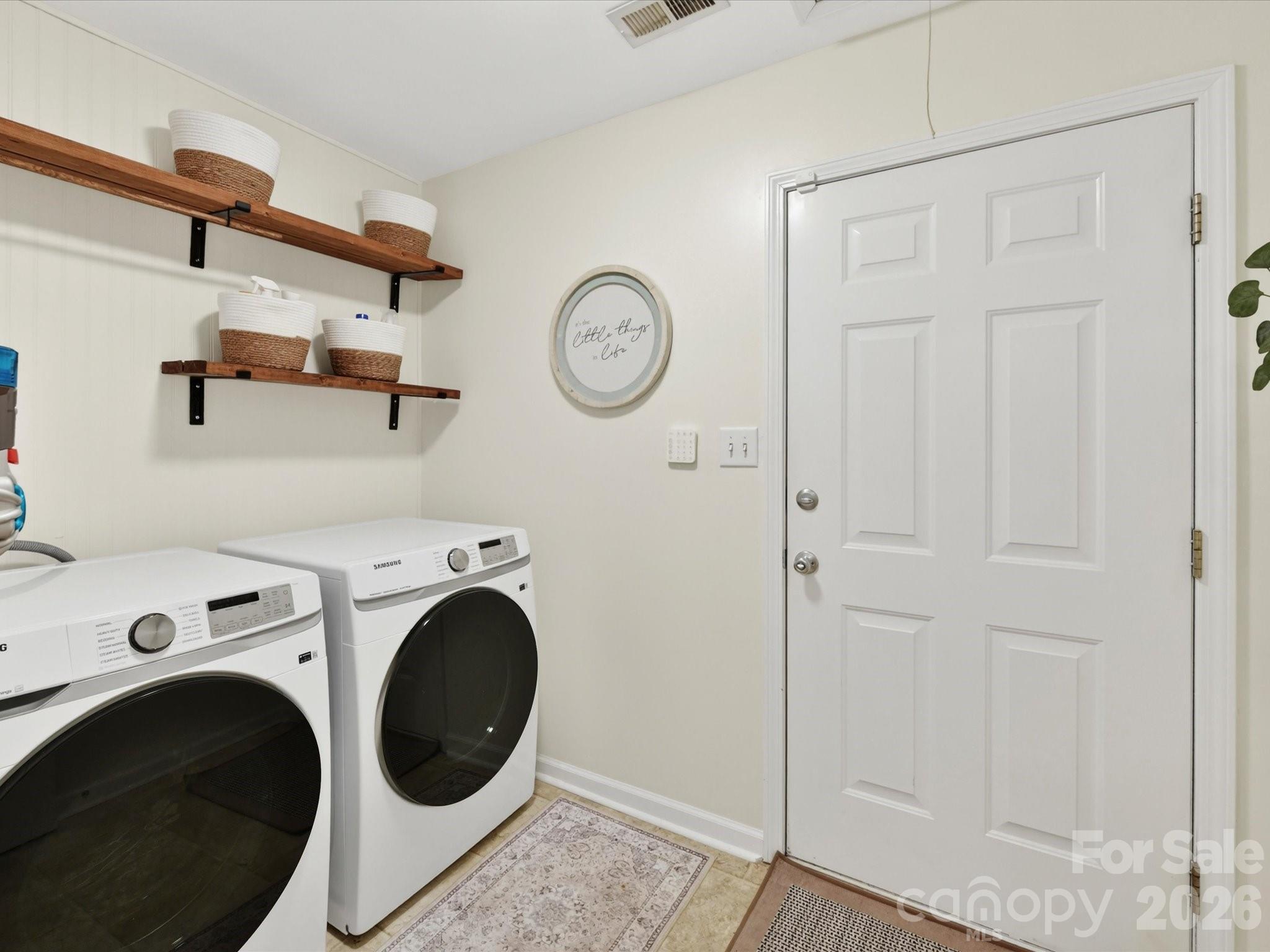 4131 Huntmeadow Drive Charlotte NC 28269