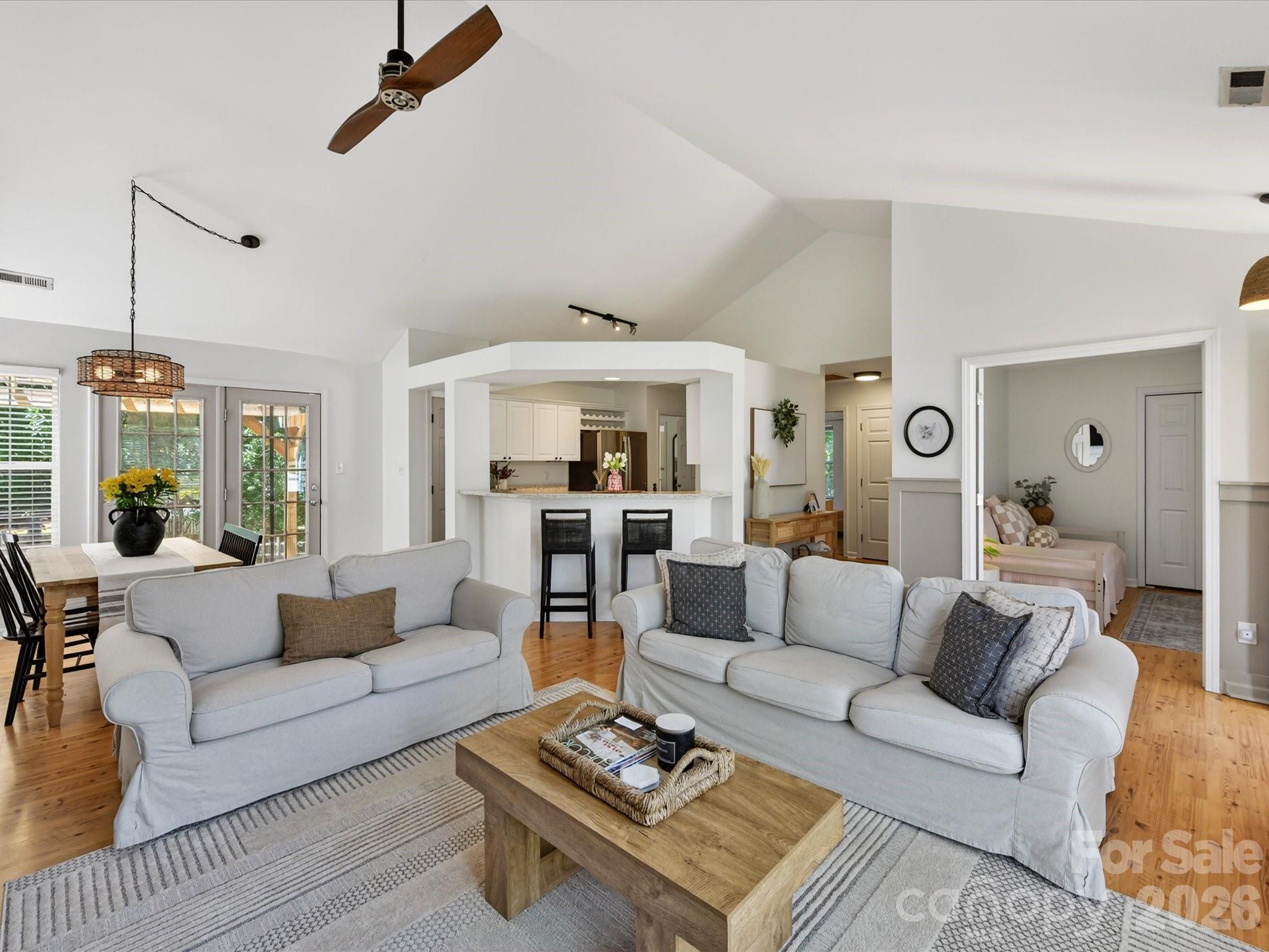 4131 Huntmeadow Drive Charlotte NC 28269